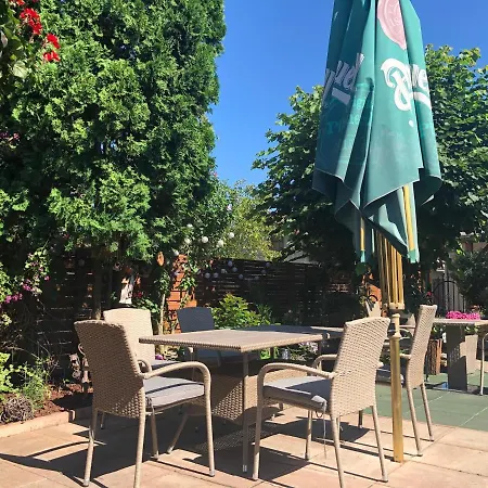 Maria & Restaurant Pensionat 2*